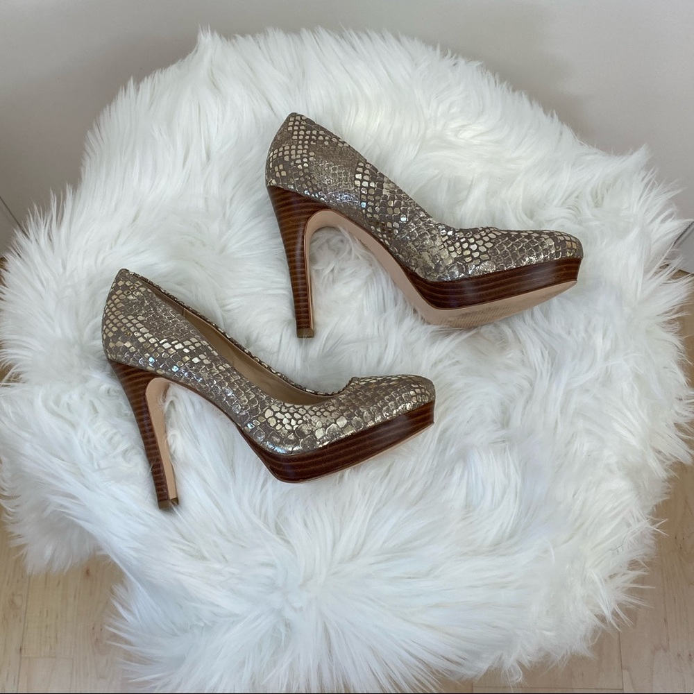EUC Calvin Klein taupe/gold platform heels